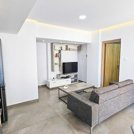 Eviathe Apartments Ларнака Екстериор снимка