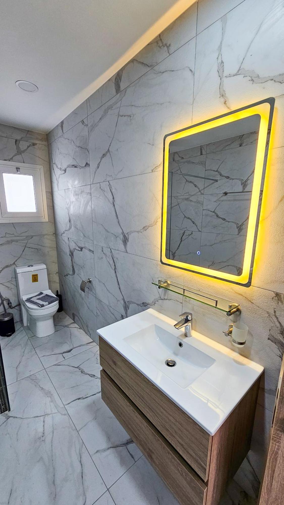 Eviathe Apartments Ларнака Екстериор снимка