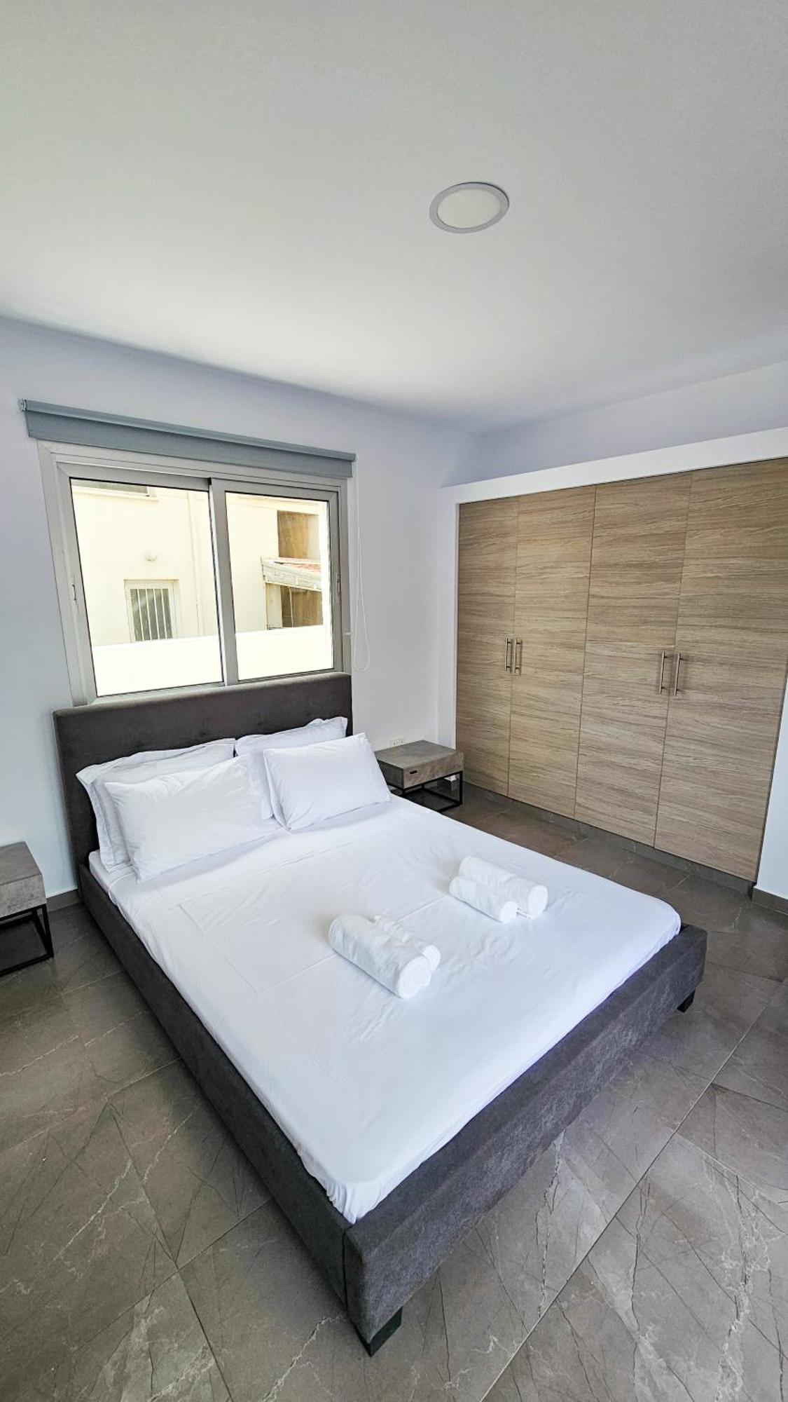 Eviathe Apartments Ларнака Екстериор снимка